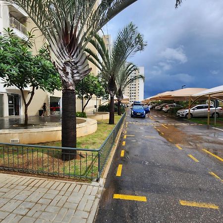 Apartamento Em Condominio Com Lazer ベロ・オリゾンテ エクステリア 写真