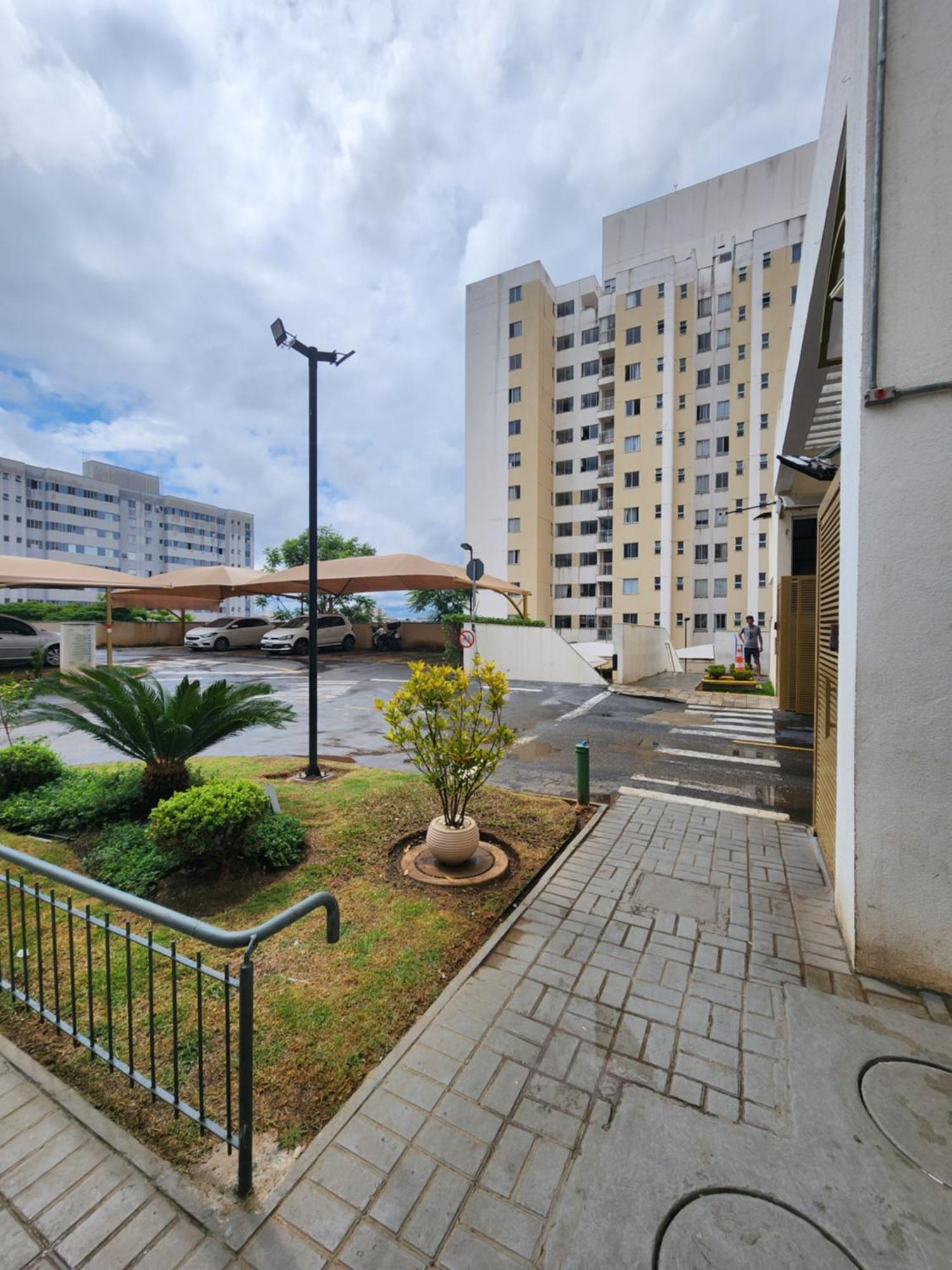 Apartamento Em Condominio Com Lazer ベロ・オリゾンテ エクステリア 写真
